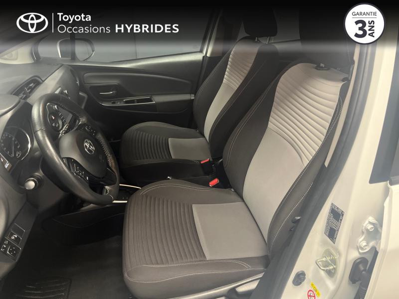 Photo 6 de l'offre de TOYOTA Yaris 100h Dynamic 5p à 15990€ chez Altis - Toyota Lorient