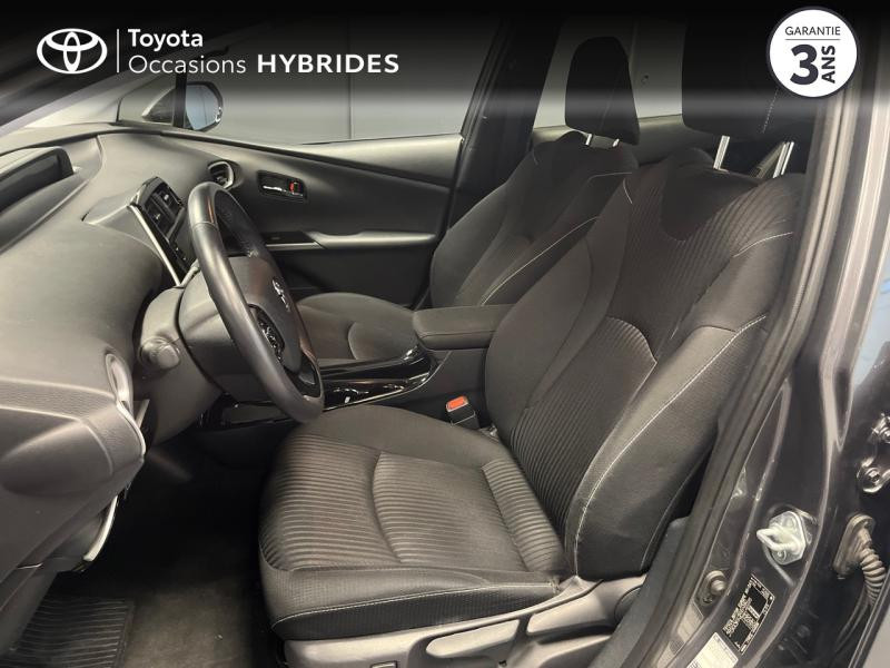 Photo 6 de l'offre de TOYOTA Prius Rechargeable IV (2) HYBRIDE RECHARGEABLE 122 5CV DYNAMIC PACK PREMIUM à 24990€ chez Altis - Toyota Lorient