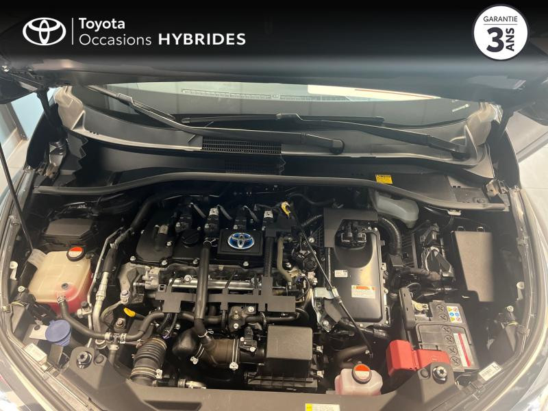 Photo 21 de l'offre de TOYOTA C-HR 122h Dynamic 2WD E-CVT à 19990€ chez Altis - Toyota Lorient