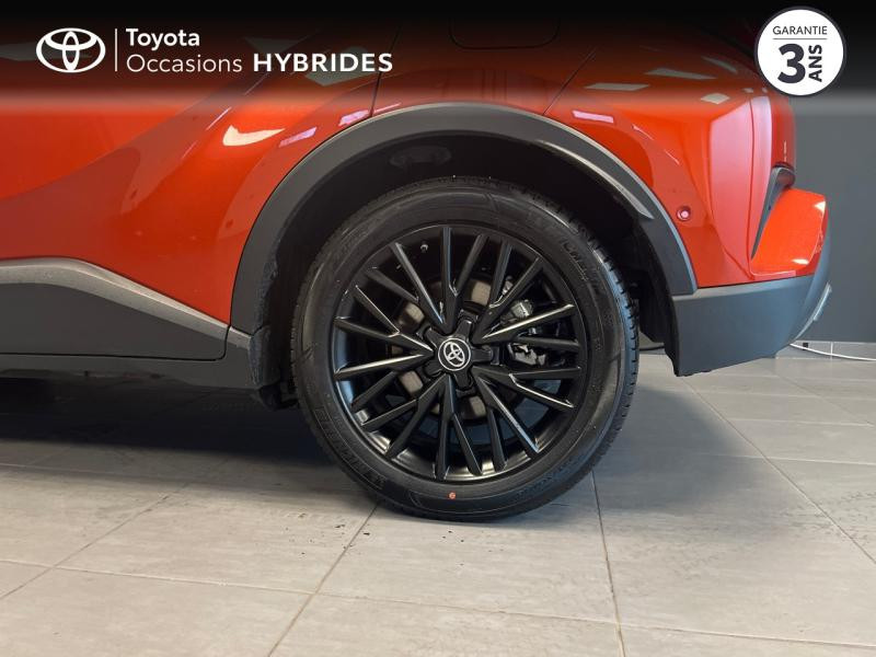 Photo 16 de l'offre de TOYOTA C-HR 184h Première 2WD E-CVT MC19 à 27990€ chez Altis - Toyota Lorient