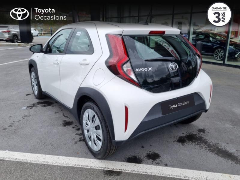 Photo 2 de l'offre de TOYOTA Aygo X 1.0 VVT-i 72ch Dynamic S-CVT à 18190€ chez Altis - Toyota Lorient