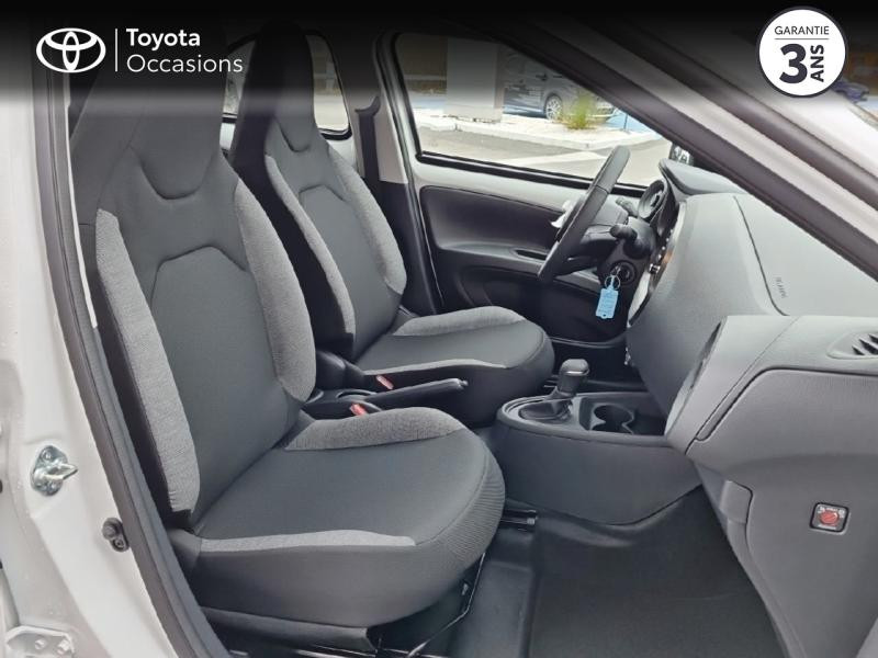 Photo 6 de l'offre de TOYOTA Aygo X 1.0 VVT-i 72ch Dynamic S-CVT à 18190€ chez Altis - Toyota Lorient