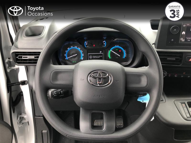 Photo 13 de l'offre de TOYOTA PROACE CITY Electric Medium 50 kWh Dynamic RC23 à 33990€ chez Altis - Toyota Lorient