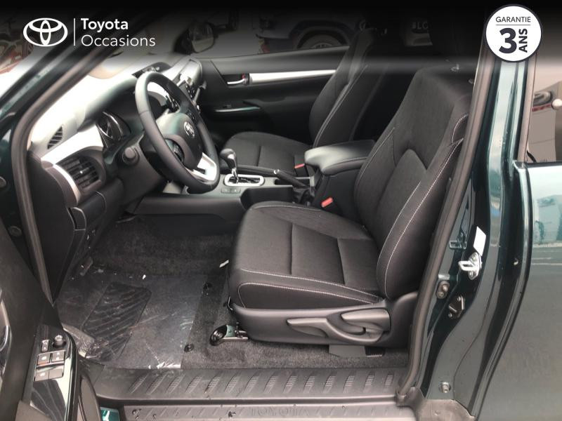 Photo 11 de l'offre de TOYOTA Hilux 2.4 D-4D X-Tra Cabine Légende 4WD BVA RC21 à 37590€ chez Altis - Toyota Lorient