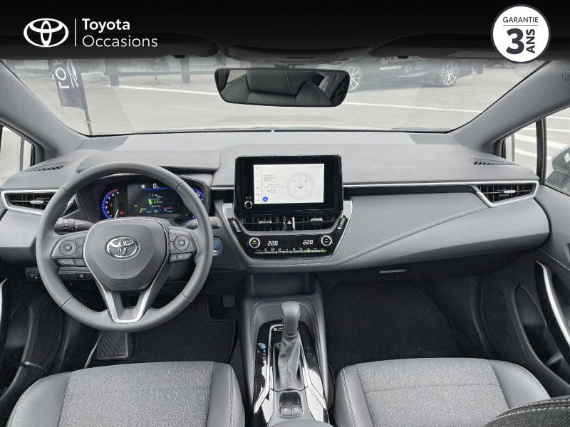 Photo 12 de l'offre de TOYOTA Corolla 122h Design MY22 à 27850€ chez Altis - Toyota Lorient