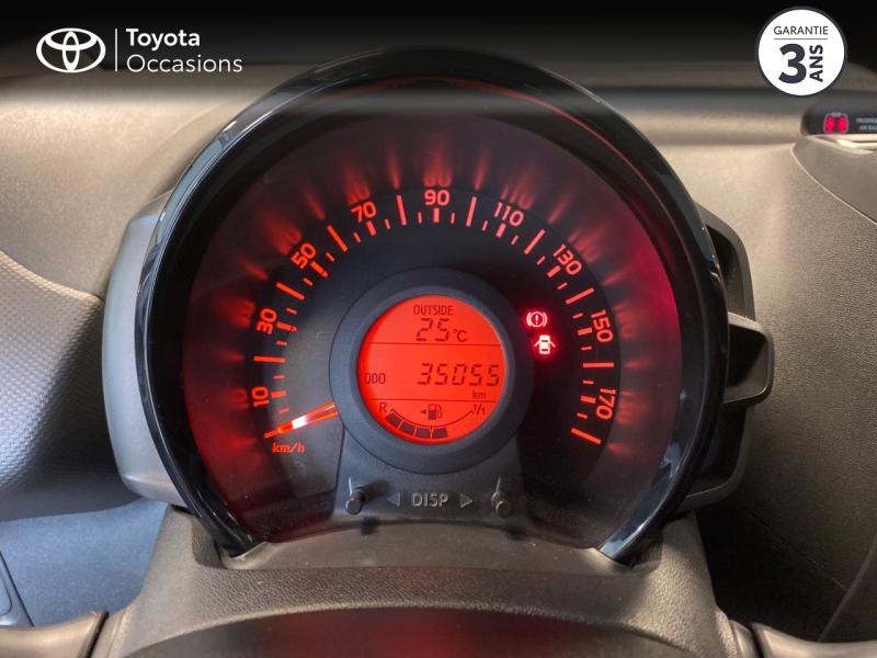 Photo 5 de l'offre de TOYOTA Aygo 1.0 VVT-i 72ch x-black 5p à 10990€ chez Altis - Toyota Lorient