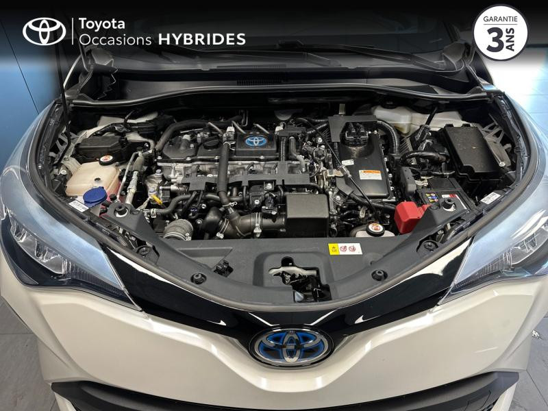 Photo 20 de l'offre de TOYOTA C-HR 122h Edition 2WD E-CVT MY20 à 23990€ chez Altis - Toyota Lorient