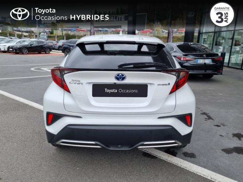 Photo 4 de l'offre de TOYOTA C-HR 184h Edition 2WD E-CVT MY22 à 31990€ chez Altis - Toyota Lorient