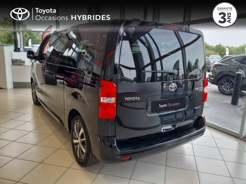 Photo 2 de l'offre de TOYOTA PROACE Verso Medium Electric 75kWh Dynamic à 46990€ chez Altis - Toyota Lorient