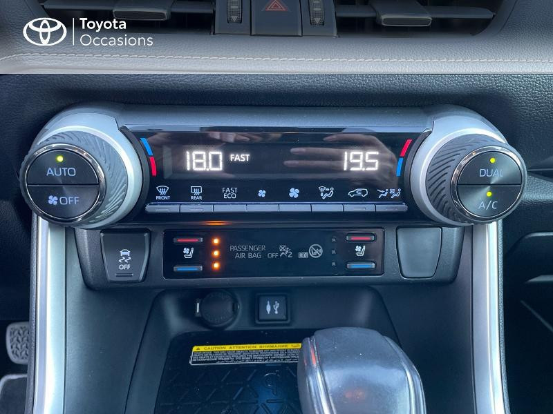 Photo 21 de l'offre de TOYOTA RAV4 Hybride 222ch Lounge AWD-i à 39980€ chez Altis - Toyota Vannes