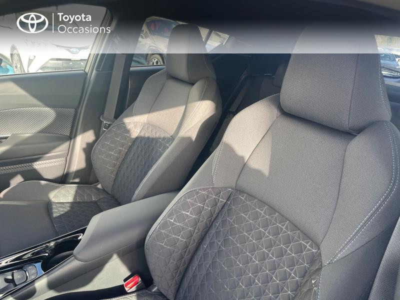 Photo 11 de l'offre de TOYOTA C-HR 122h Edition 2WD E-CVT MY20 à 31350€ chez Altis - Toyota Vannes