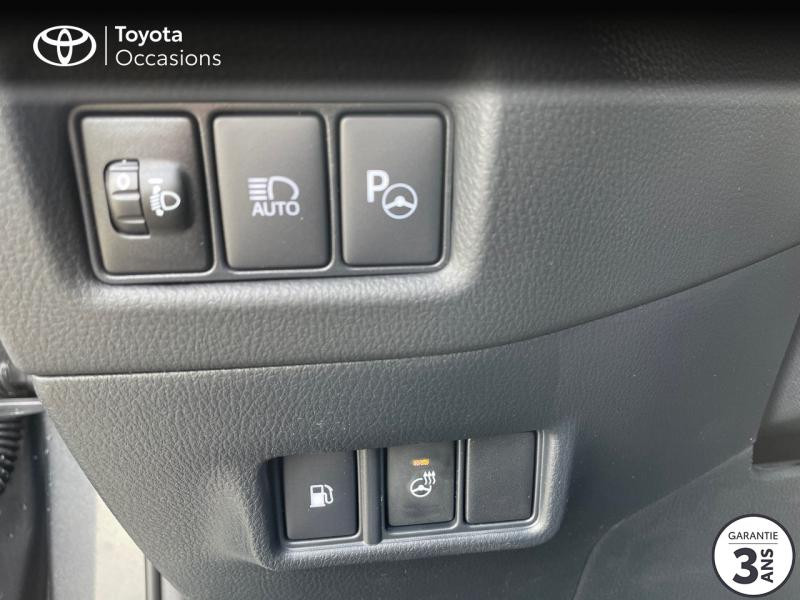 Photo 24 de l'offre de TOYOTA C-HR 184h Edition 2WD E-CVT MY22 à 31980€ chez Altis - Toyota Vannes