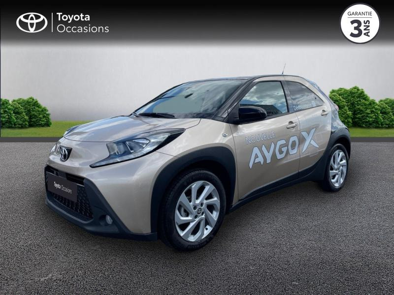 Photo 1 de l'offre de TOYOTA Aygo X 1.0 VVT-i 72ch Design 5p à 16990€ chez Altis - Toyota Vannes