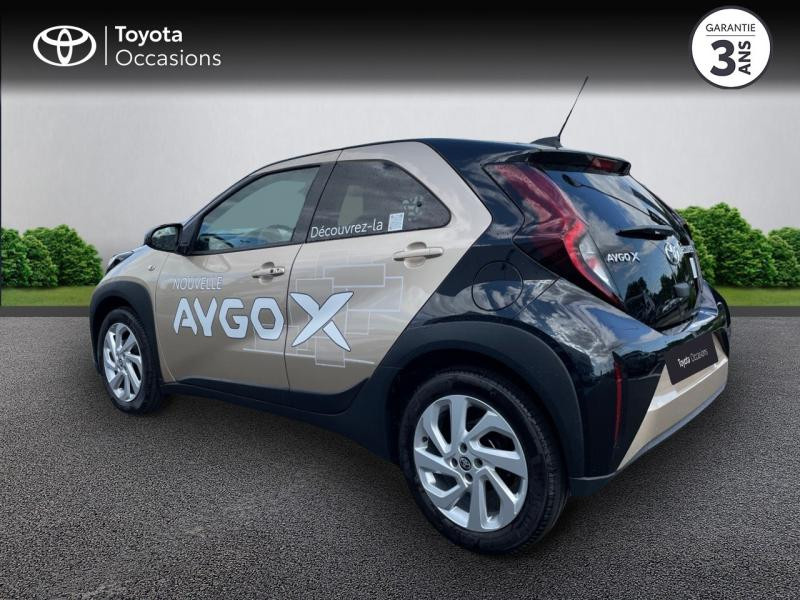 Photo 2 de l'offre de TOYOTA Aygo X 1.0 VVT-i 72ch Design 5p à 16990€ chez Altis - Toyota Vannes