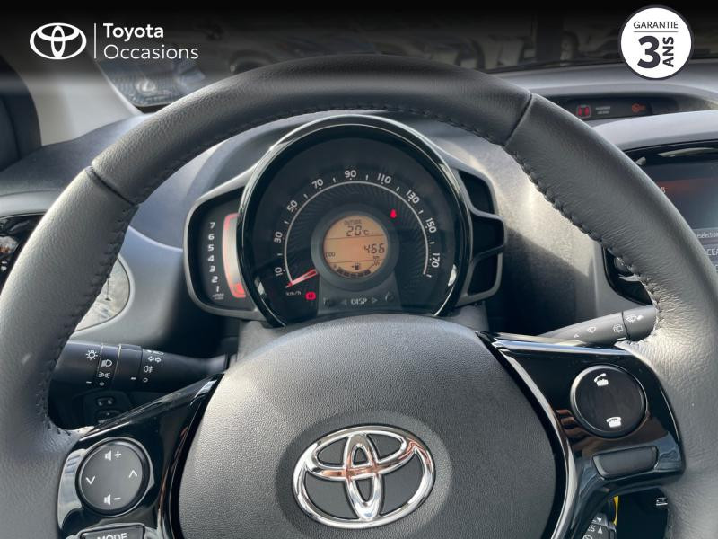 Photo 13 de l'offre de TOYOTA Aygo 1.0 VVT-i 72ch x-play 5p MY21 à 14980€ chez Altis - Toyota Vannes