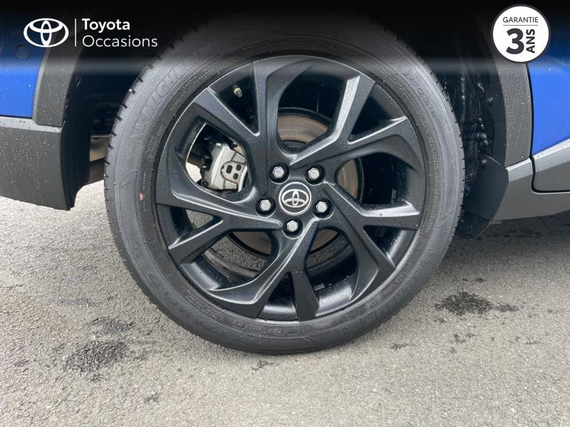 Photo 16 de l'offre de TOYOTA C-HR 122h Graphic 2WD E-CVT RC18 à 23480€ chez Altis - Toyota Vannes