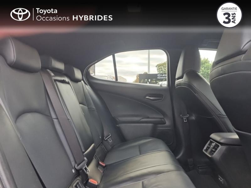 Photo 7 de l'offre de LEXUS UX 250h 2WD Luxe MY21 à 34980€ chez Altis - Toyota Vannes