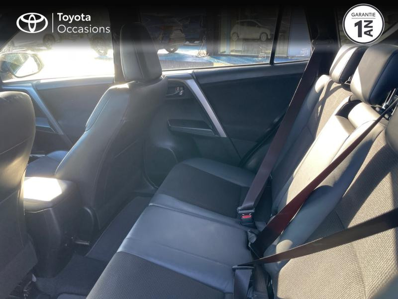 Photo 12 de l'offre de TOYOTA RAV4 143 D-4D Design 2WD à 18480€ chez Altis - Toyota Vannes