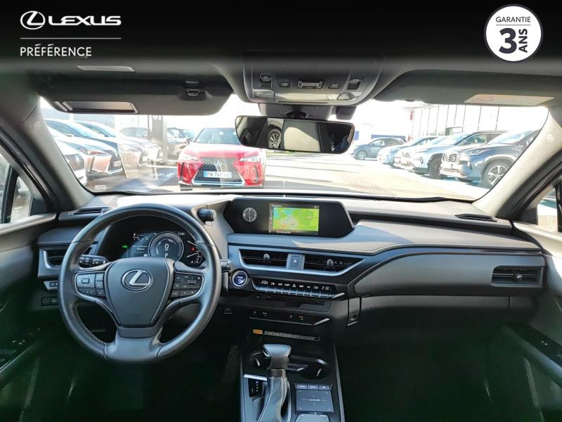 Photo 11 de l'offre de LEXUS UX 250h 2WD Luxe Plus MY22 à 34990€ chez Altis - Toyota Vannes