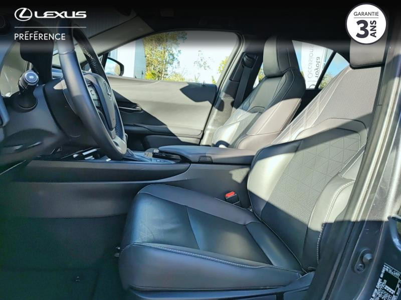 Photo 8 de l'offre de LEXUS UX 250h 2WD Luxe Plus MY22 à 34990€ chez Altis - Toyota Vannes