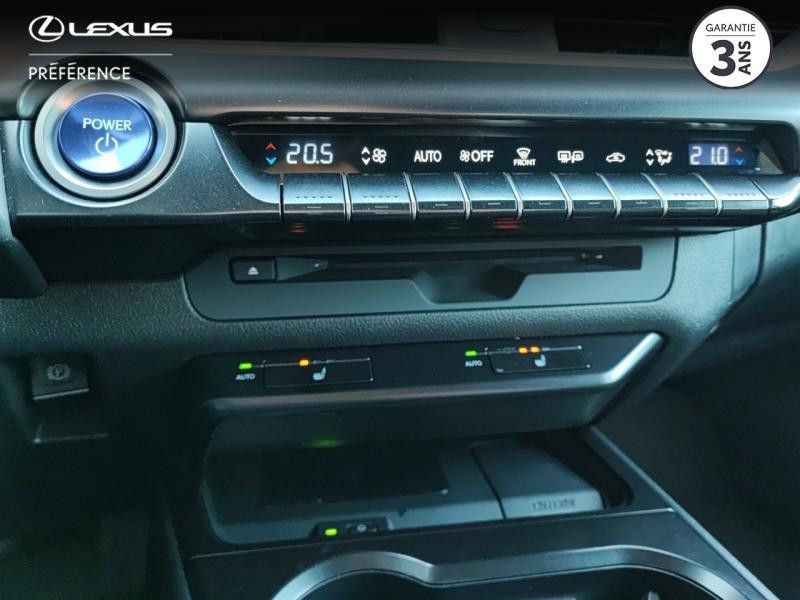 Photo 22 de l'offre de LEXUS UX 250h 2WD Luxe Plus MY22 à 34990€ chez Altis - Toyota Vannes