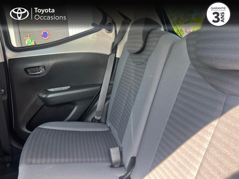 Photo 12 de l'offre de TOYOTA Aygo 1.0 VVT-i 72ch x-play 5p MY20 à 11690€ chez Altis - Toyota Vannes