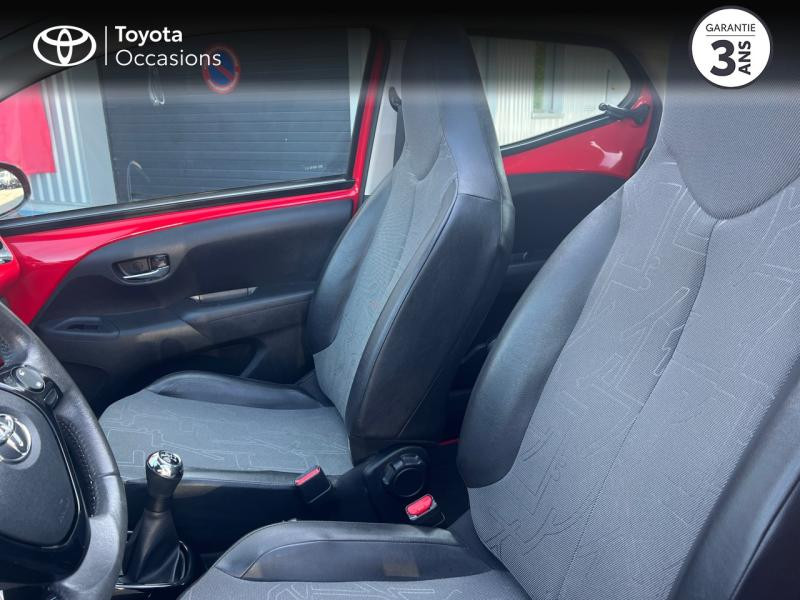Photo 11 de l'offre de TOYOTA Aygo 1.0 VVT-i 69ch Stop&Start x-wave 5p à 9480€ chez Altis - Toyota Vannes