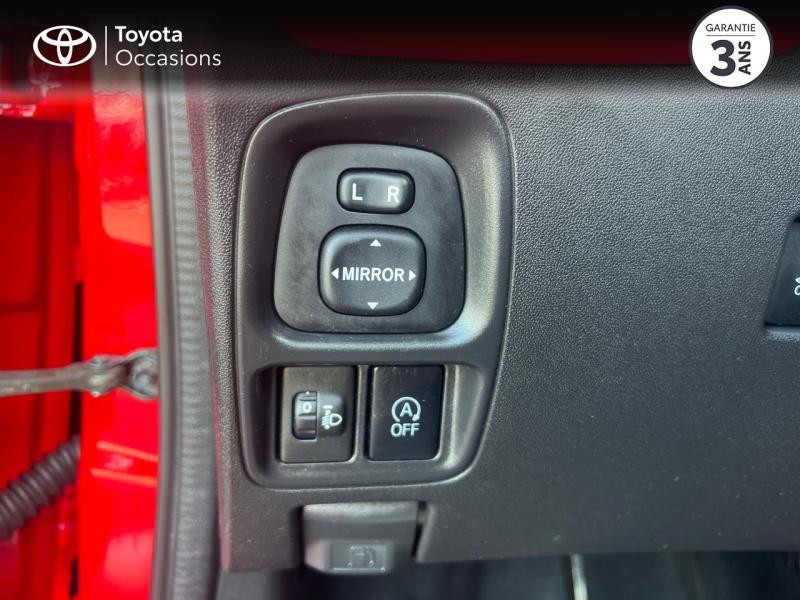 Photo 21 de l'offre de TOYOTA Aygo 1.0 VVT-i 69ch Stop&Start x-wave 5p à 9480€ chez Altis - Toyota Vannes
