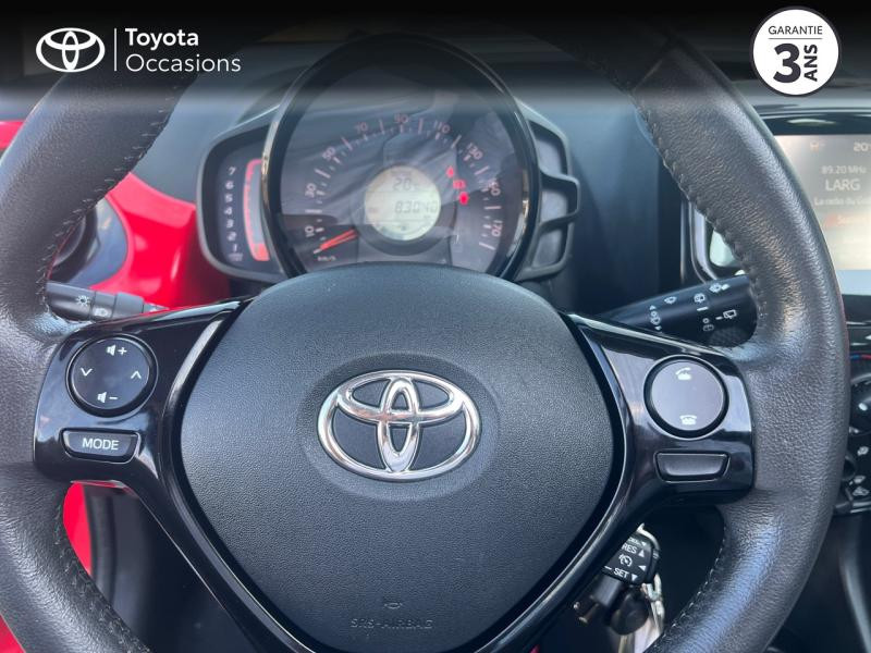 Photo 13 de l'offre de TOYOTA Aygo 1.0 VVT-i 69ch Stop&Start x-wave 5p à 9480€ chez Altis - Toyota Vannes
