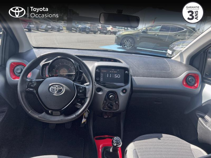 Photo 8 de l'offre de TOYOTA Aygo 1.0 VVT-i 72ch x-play 5p MY20 à 11690€ chez Altis - Toyota Vannes