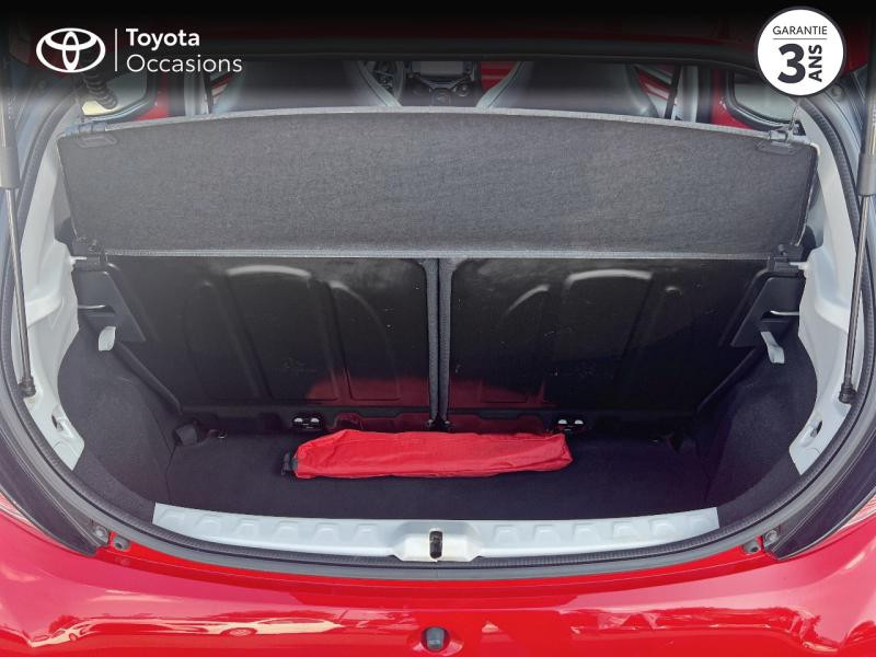 Photo 10 de l'offre de TOYOTA Aygo 1.0 VVT-i 69ch Stop&Start x-wave 5p à 9480€ chez Altis - Toyota Vannes