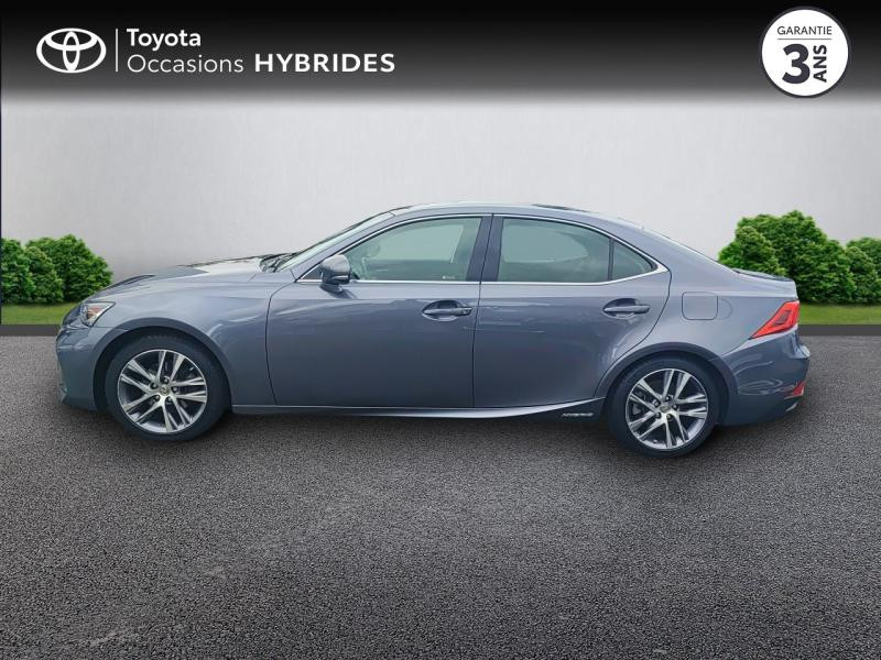 Photo 3 de l'offre de LEXUS IS 300h Pack Business MY20 à 28980€ chez Altis - Toyota Vannes