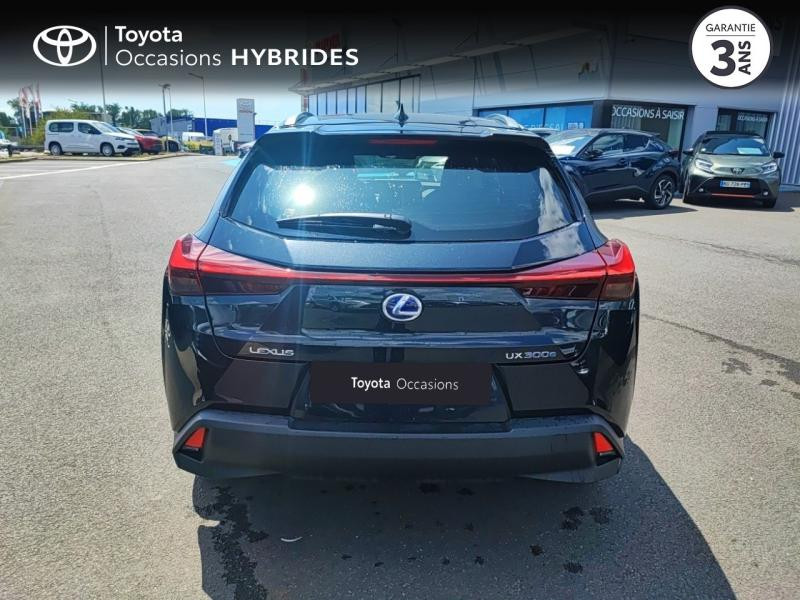 Photo 28 de l'offre de LEXUS UX 300e Pack à 37980€ chez Altis - Toyota Vannes
