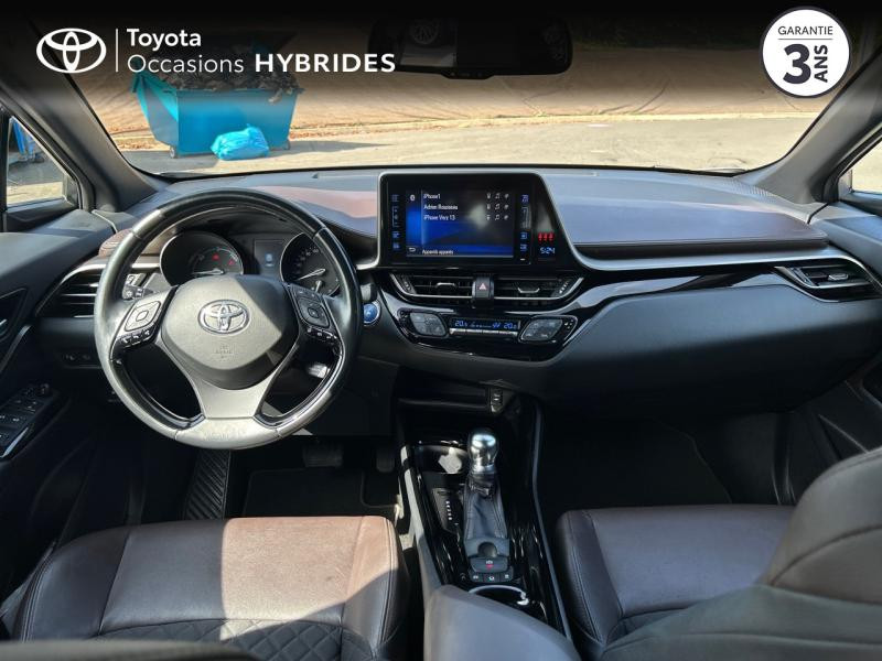 Photo 8 de l'offre de TOYOTA C-HR 122h Distinctive 2WD E-CVT RC18 à 21980€ chez Altis - Toyota Vannes