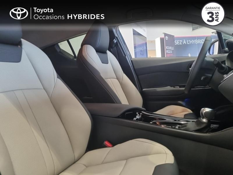 Photo 6 de l'offre de TOYOTA C-HR 2.0 Hybride 184ch Collection E-CVT à 39980€ chez Altis - Toyota Vannes
