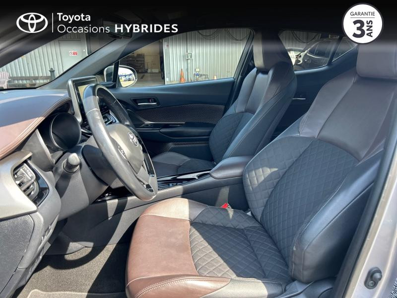 Photo 11 de l'offre de TOYOTA C-HR 122h Distinctive 2WD E-CVT RC18 à 21980€ chez Altis - Toyota Vannes