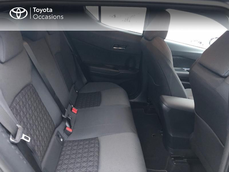 Photo 7 de l'offre de TOYOTA C-HR 122h Edition 2WD E-CVT MY20 à 26980€ chez Altis - Toyota Pontivy