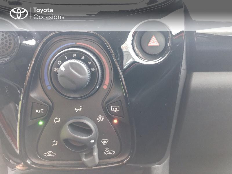 Photo 13 de l'offre de TOYOTA Aygo 1.0 VVT-i 72ch x-clusiv 5p MY20 à 13490€ chez Altis - Toyota Pontivy