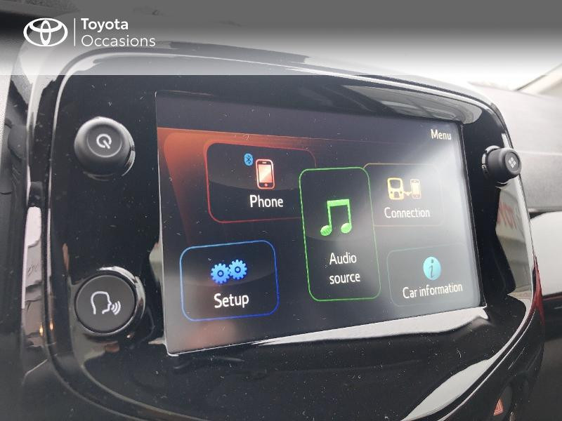 Photo 12 de l'offre de TOYOTA Aygo 1.0 VVT-i 72ch x-clusiv 5p MY20 à 13490€ chez Altis - Toyota Pontivy