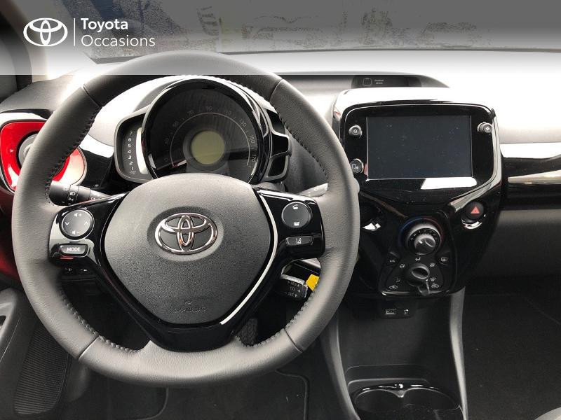 Photo 9 de l'offre de TOYOTA Aygo 1.0 VVT-i 72ch x-clusiv 5p MY20 à 13490€ chez Altis - Toyota Pontivy