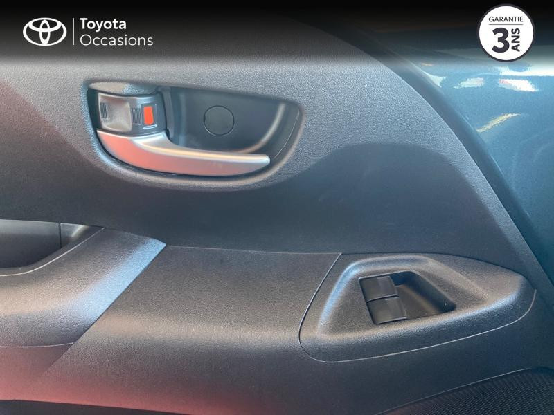 Photo 21 de l'offre de TOYOTA Aygo 1.0 VVT-i 72ch x-play 5P MY19 à 12290€ chez Altis - Toyota Pontivy