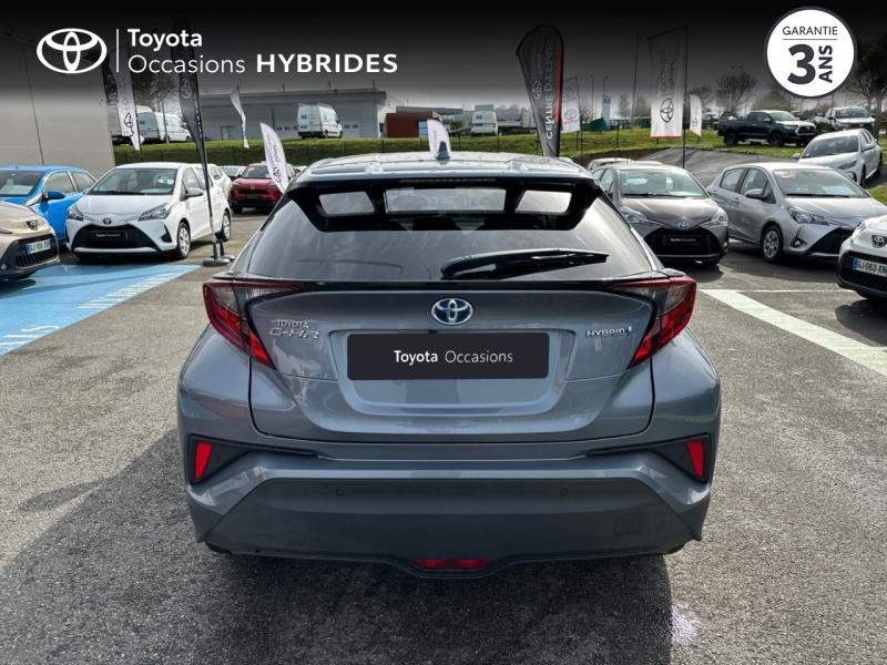 Photo 28 de l'offre de TOYOTA C-HR 1.8 122ch Design E-CVT à 29890€ chez Altis - Toyota Pontivy