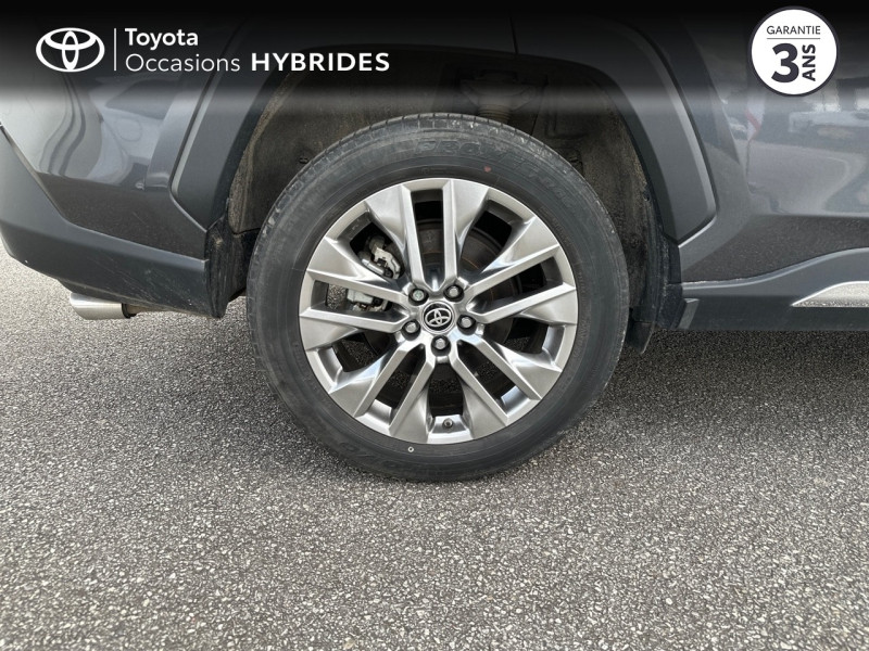 Photo 16 de l'offre de TOYOTA RAV4 Hybride 222ch Lounge AWD-i MY21 à 37980€ chez Altis - Toyota Pontivy