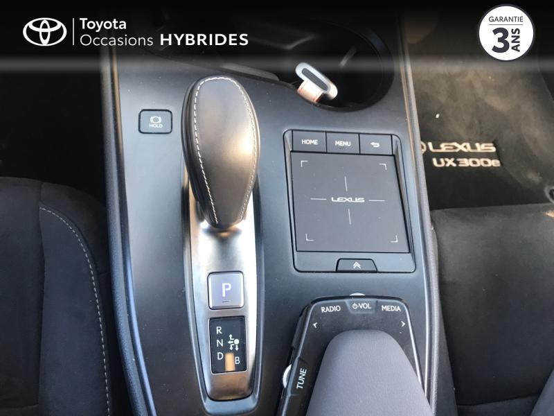 Photo 23 de l'offre de LEXUS UX 300e Pack à 31990€ chez Altis - Toyota Pontivy