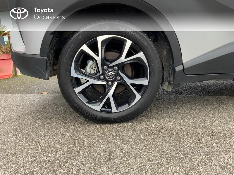 Photo 16 de l'offre de TOYOTA C-HR 122h Edition 2WD E-CVT RC18 à 21880€ chez Altis - Toyota Auray