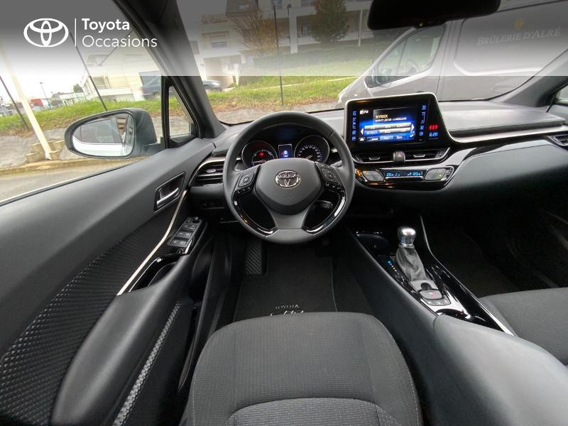Photo 9 de l'offre de TOYOTA C-HR 122h Edition 2WD E-CVT RC18 à 21880€ chez Altis - Toyota Auray