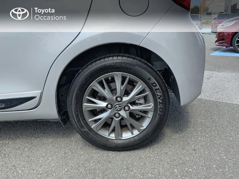 Photo 16 de l'offre de TOYOTA Yaris 100h Dynamic 5p RC18 à 14680€ chez Altis - Toyota Auray