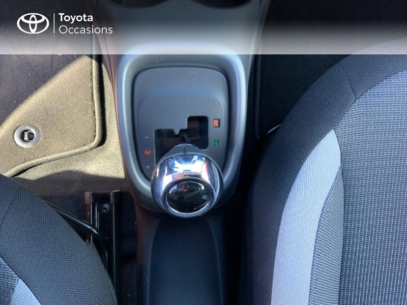 Photo 23 de l'offre de TOYOTA Aygo 1.0 VVT-i 72ch x-play x-shift 5p MY20 à 14980€ chez Altis - Toyota Auray