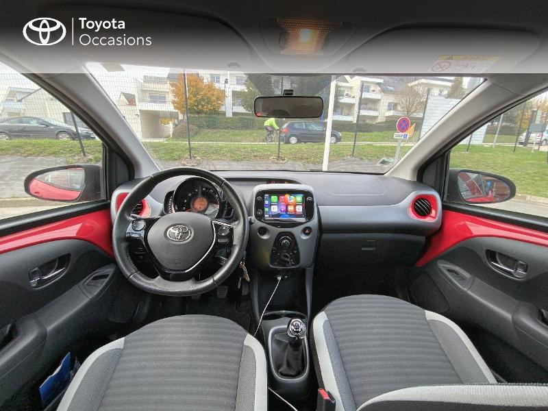Photo 8 de l'offre de TOYOTA Aygo 1.0 VVT-i 72ch x-play x-app 5p MC18 à 9680€ chez Altis - Toyota Auray