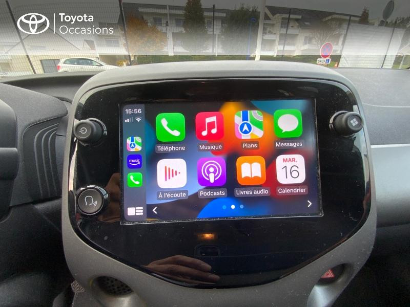 Photo 15 de l'offre de TOYOTA Aygo 1.0 VVT-i 72ch x-play x-app 5p MC18 à 9680€ chez Altis - Toyota Auray